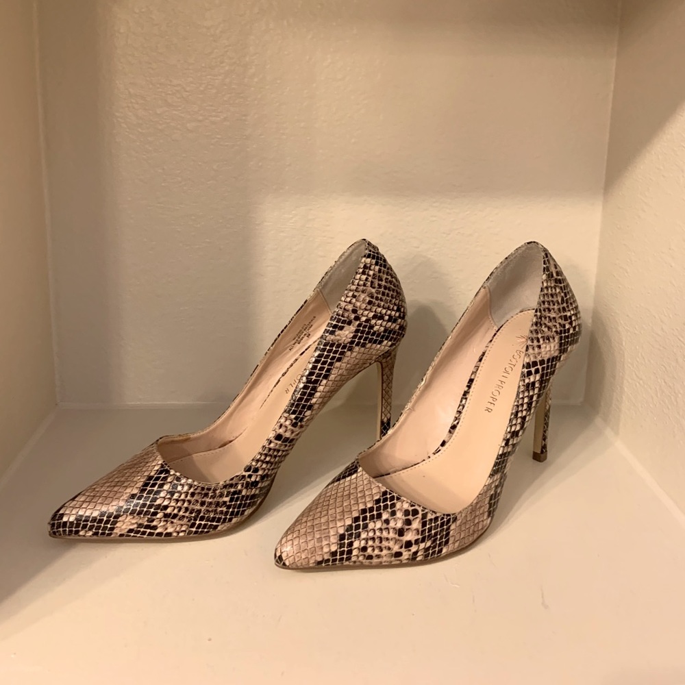 Boston Proper shoes